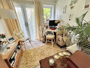 Bedroom- click for photo gallery